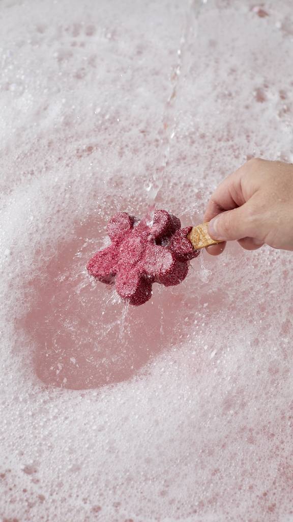 Loves Me, Loves Me Not - 125g